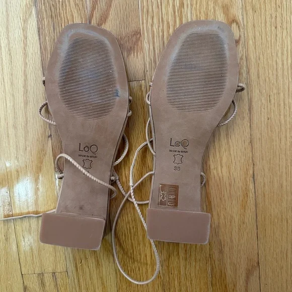 NWOT LOQ Avila block heel sandal in Dune in Size 38 - Picture 4 of 4